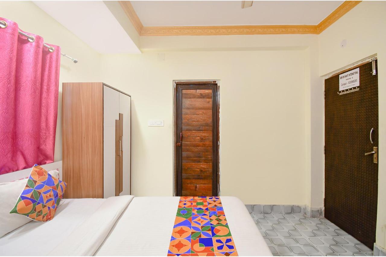 Fabexpress Om Shanti International Calcutta Exterior foto